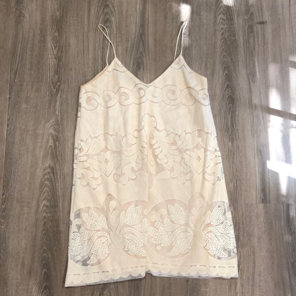 Lace dress